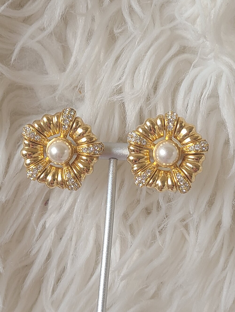 SAL By Swarovski Gold Toned Floral Faux Pearl  Post Earrings- Good Vintage Condi